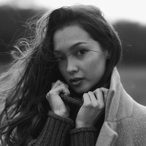 Meet your Posher, Yana